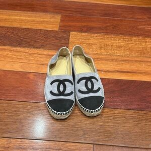 Women’s espadrille flats.